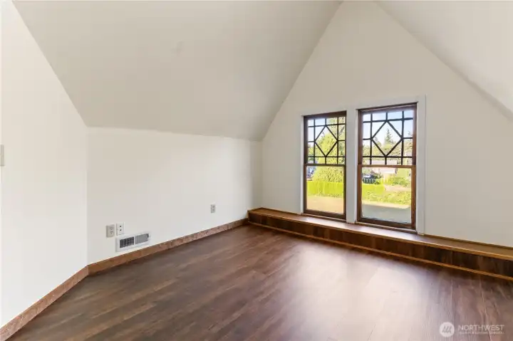 Extra Room/Office - 3rd Floor