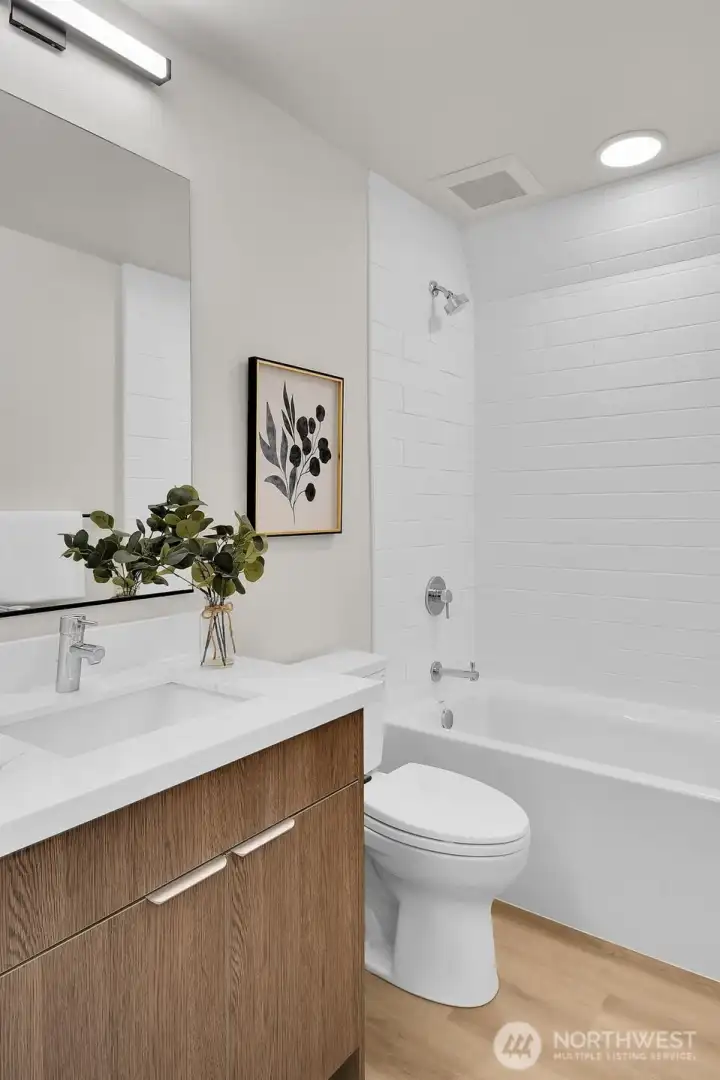 RH 8 Model Home picture