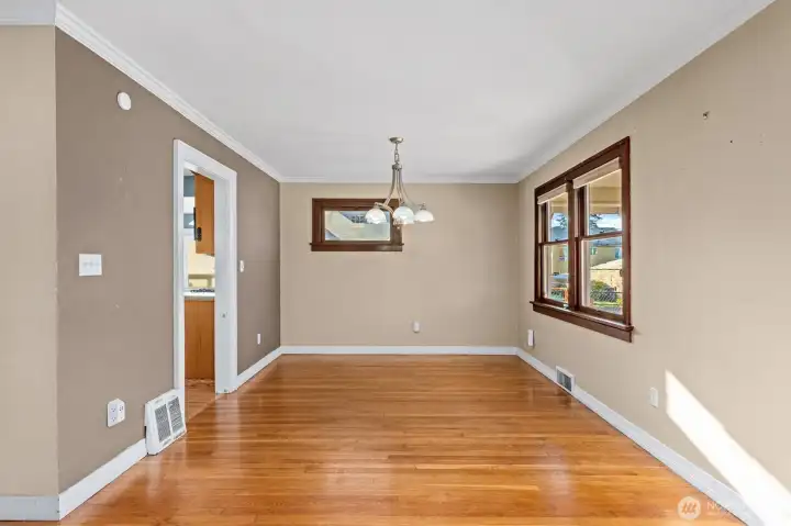 Formal Dining area, just off of the living room and kitchen