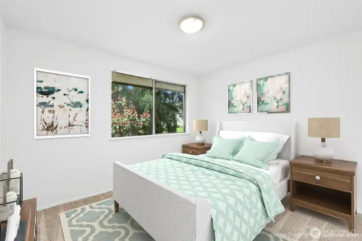 Both bedrooms have big closets.