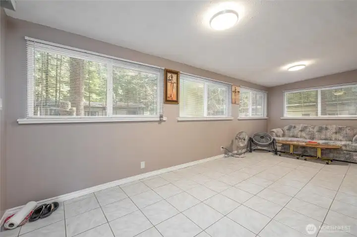 Beautiful and huge side addition.