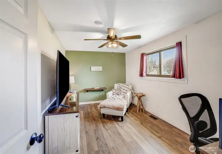 Flex Space off Dining room, Has a closet and could be another bedroom!