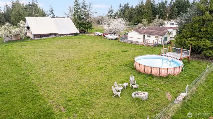 LARGE Above Ground Pool with Deck included