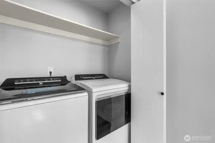 Washer & Dryer convey