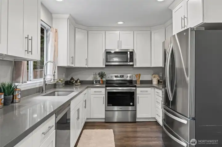 LOTS of storage, counterspace, and undermount sink.