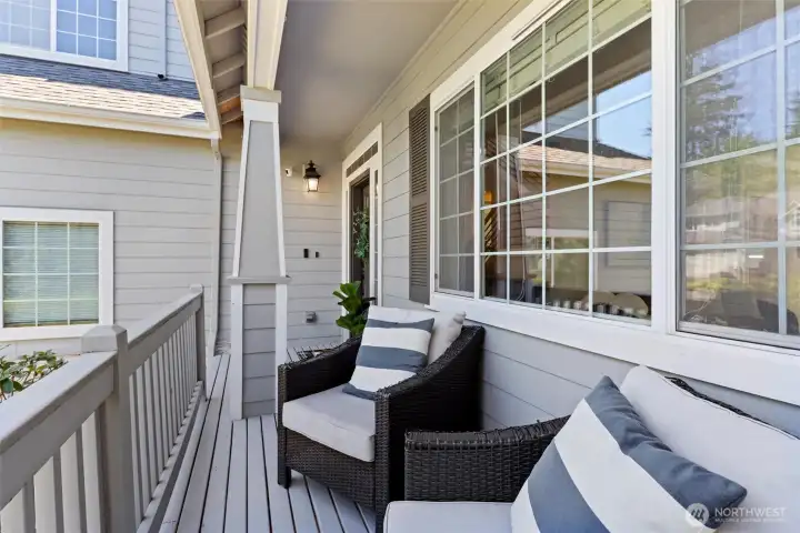 Front porch perfect for enjoying the quiet dead end cul-de-sac street