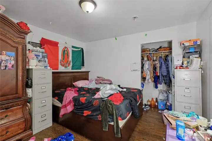 Room 2 in 814
