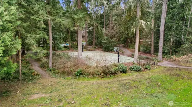 Heritage Hills Basketball Court