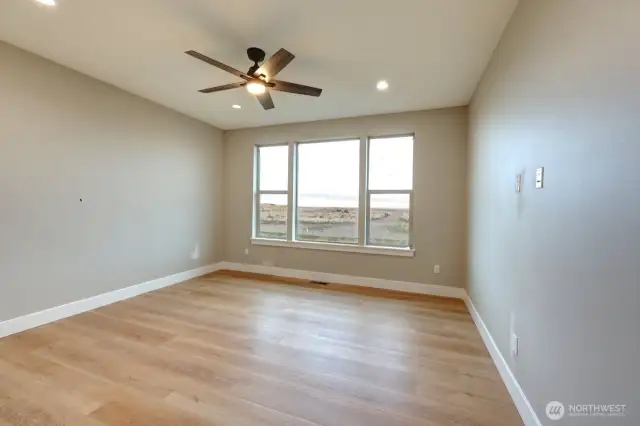 Primary Bedroom (facing west)