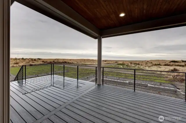 Back deck opens directly towards the ocean