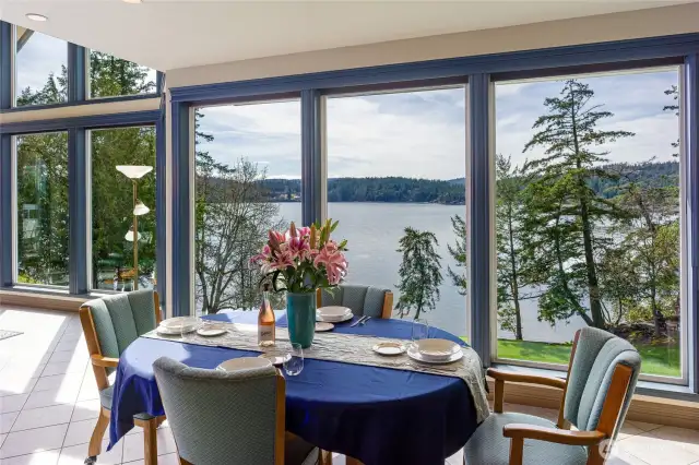 Waterfront dining at its finest! Floor to ceiling picture windows provide ever changing scenery. Watch the sail boats and yachts cruise by and the seals and porpoises frolic in the sound.