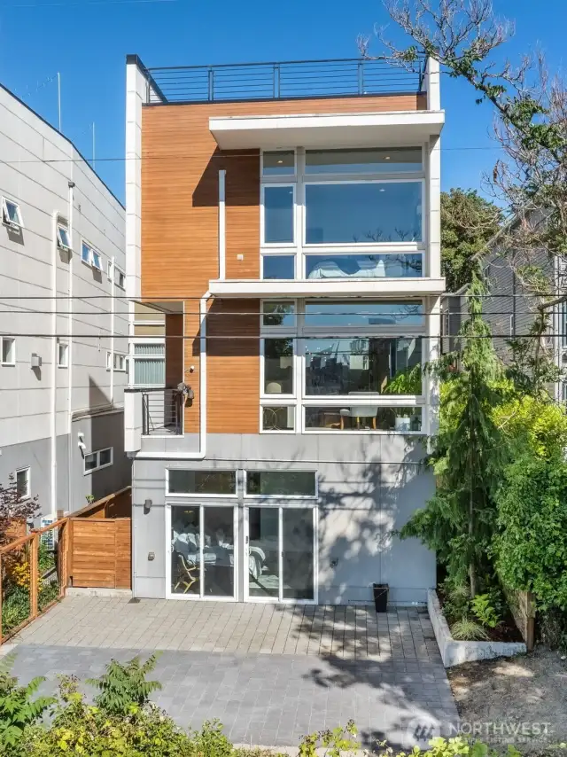 Welcome to this beautiful, stand alone 3 bedroom Capital Hill townhome that has a huge roof top deck.