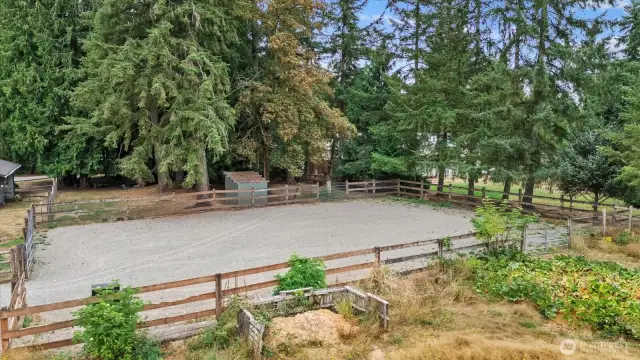 60 x 80 outdoor riding arena