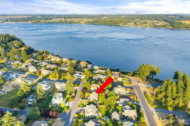 Other aerial view of surrounding area.