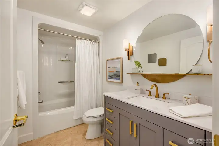 Full bathroom downstairs
