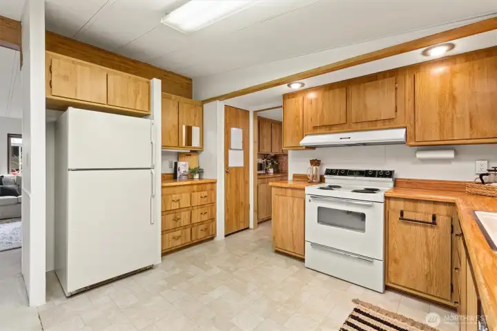 Spacious Kitchen
