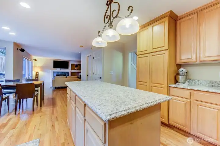 Updated counters and an extremely well-maintained home.