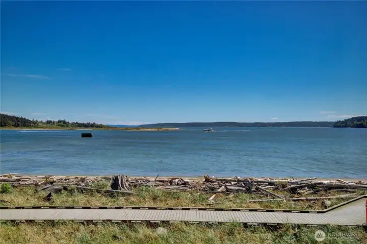 Boardwalk to the beach