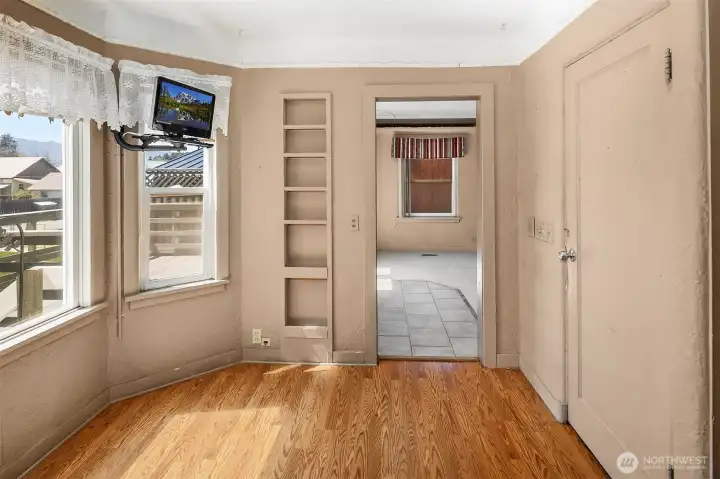 Attached TV stays, another view of the dining area