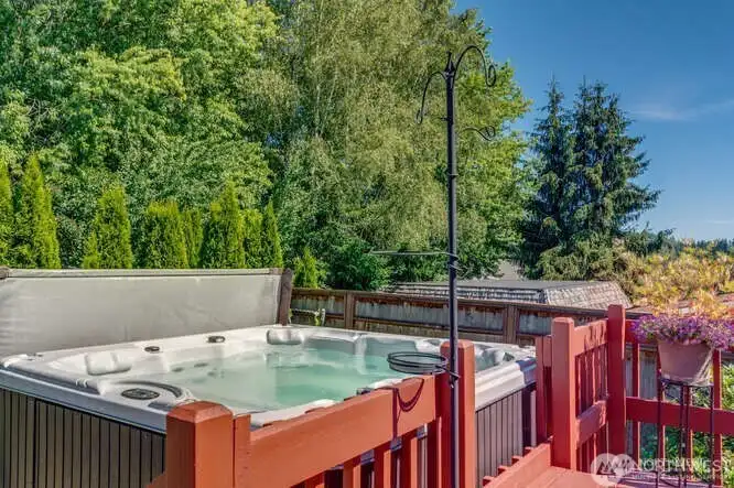 optional jacuzzi