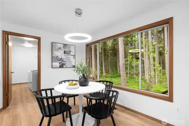 Dining area off kitchen