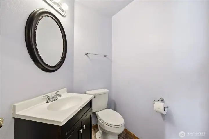 Guest bath near living room