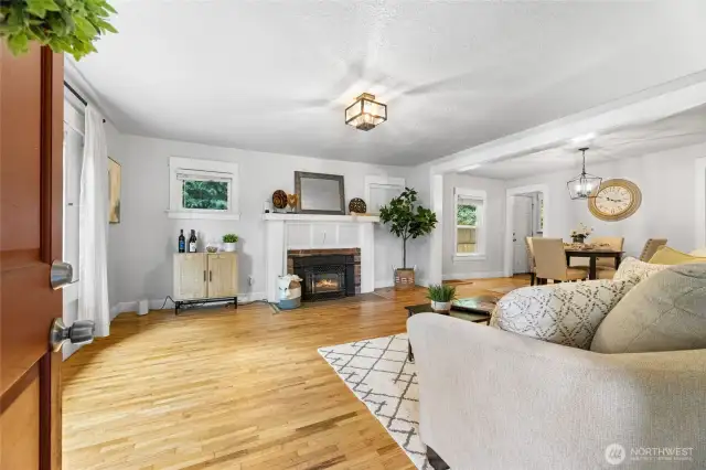 Entry to open concept living/dining