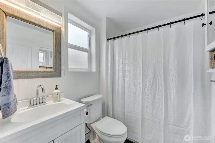 Downstairs full bath.