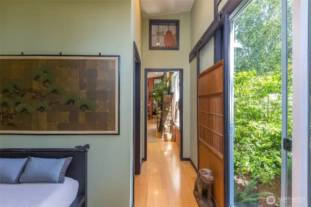 Hall to Kitchen/Living room