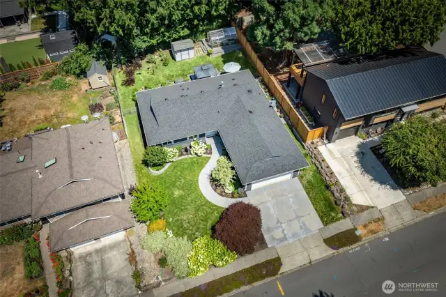 Nice overhead view~