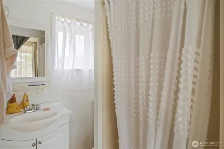 3/4 Bath