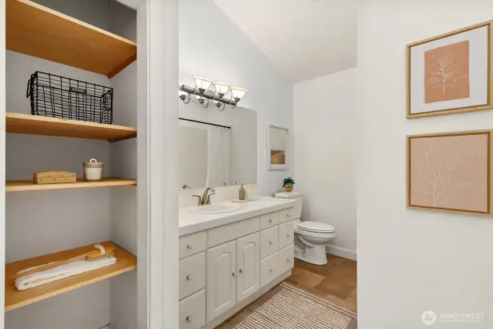 Upper full bath