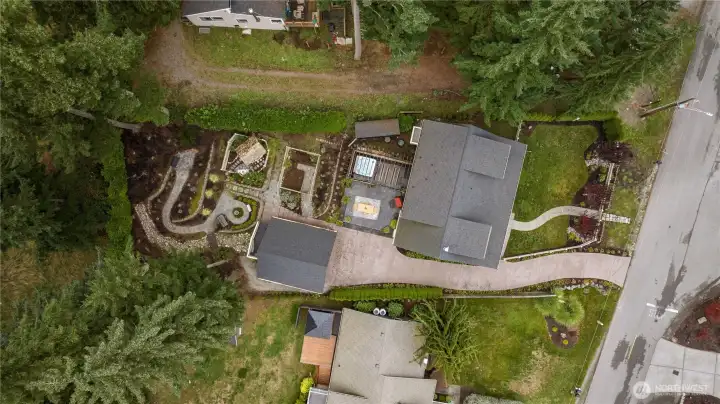 All set in Camaloch- HOA amenities include Year round Golf, Water, 2 community Pools, Fishing, clubhouse & more!