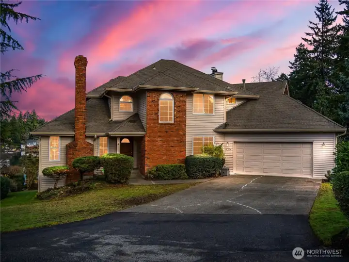 Welcome to this Beautiful Lake side home. The floor plan has generous space and allow you to utilize this home to the fullest.