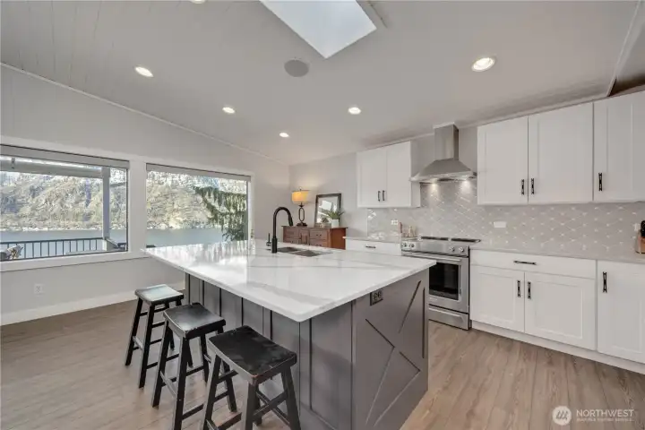 Bar seating entertainers dream