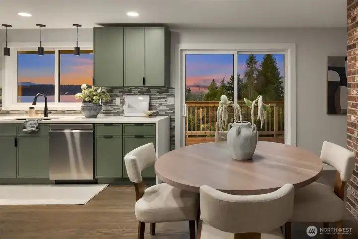 Open the sliding door to let the fresh air in and for easy summer dining.