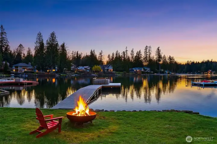 65.22 feet of Pine Lake waterfront. footage facing western sunset exposure,