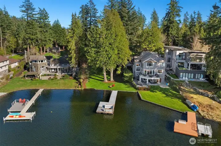 Such great exposure and located walking distance to Pine Lake Park, schools, shops and restaurants