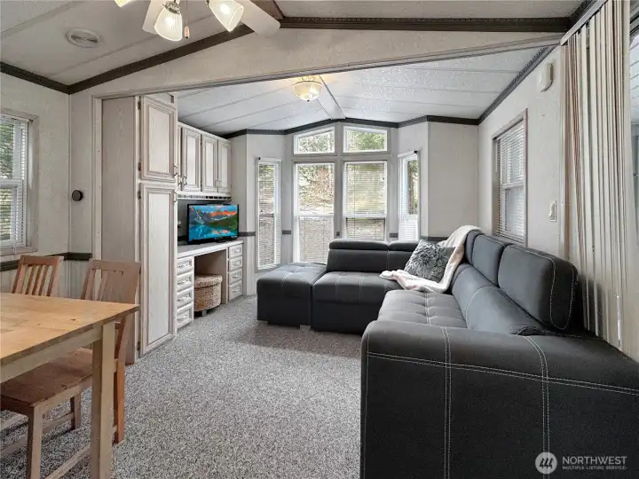 Living space w/ natural light and functional layout