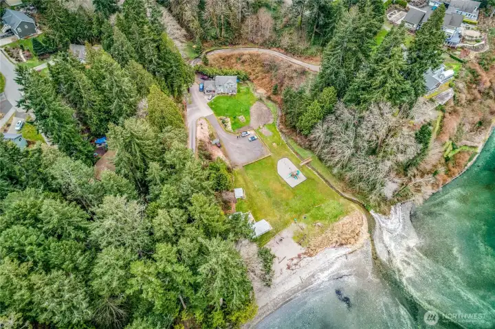 Edgewater Community Beach access / park