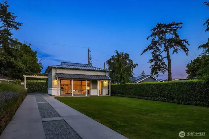 The detached Additional Dwelling Unit provides 594 square feet of beautifully versatile living space, ideal for guests, out-of-town guests, or creative use.