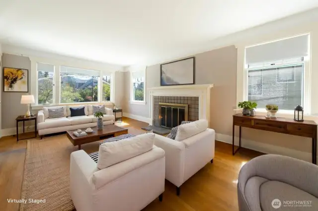 Living room has oak hardwood floors