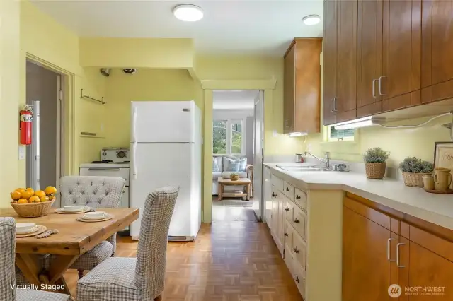 Kitchen view viewing toward living room