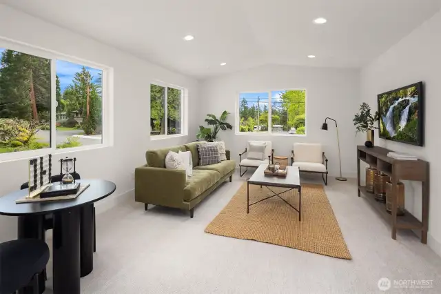 Upstairs family, media or bonus room