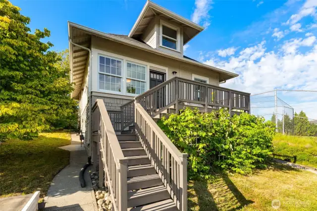 You'll be the King or Queen of the hill if you choose perched high on a hill above Hillman and Columbia City.