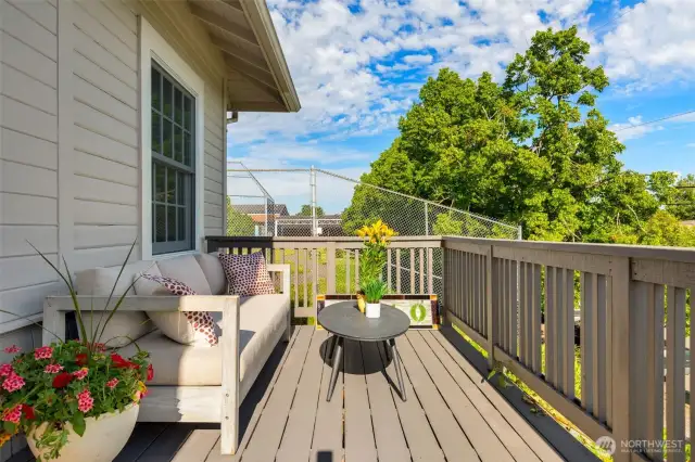 And... you can also enjoy the front deck if you wish.