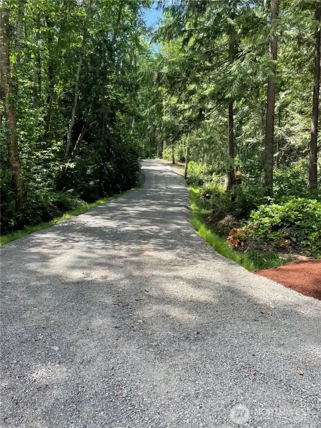 Easement road up to Lot 2