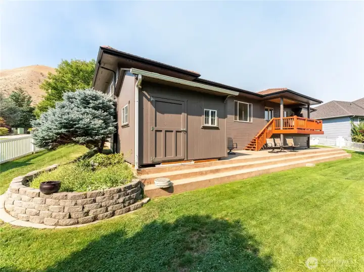 Large Garden/Storage Shed