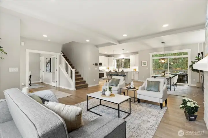 Living room/dining area and kitchen