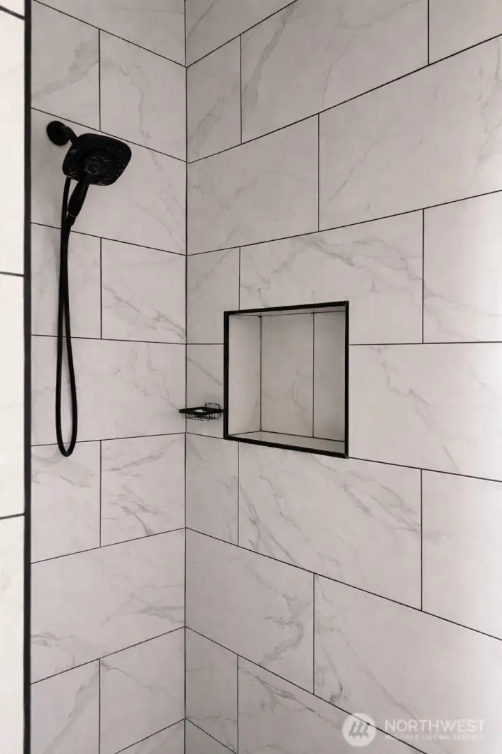 Upgraded Black Fixtures